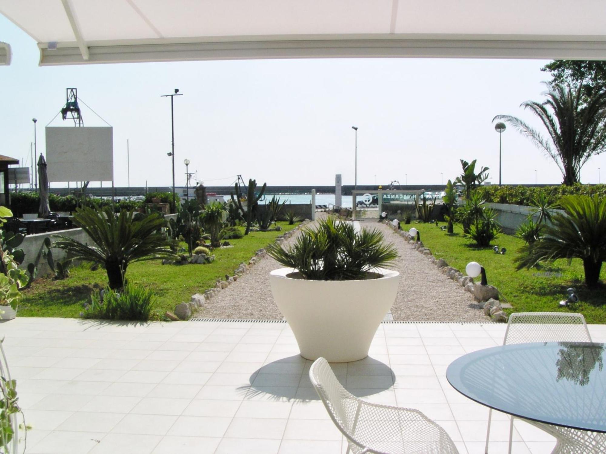 Abitare In Vacanza La Caletta Exterior foto